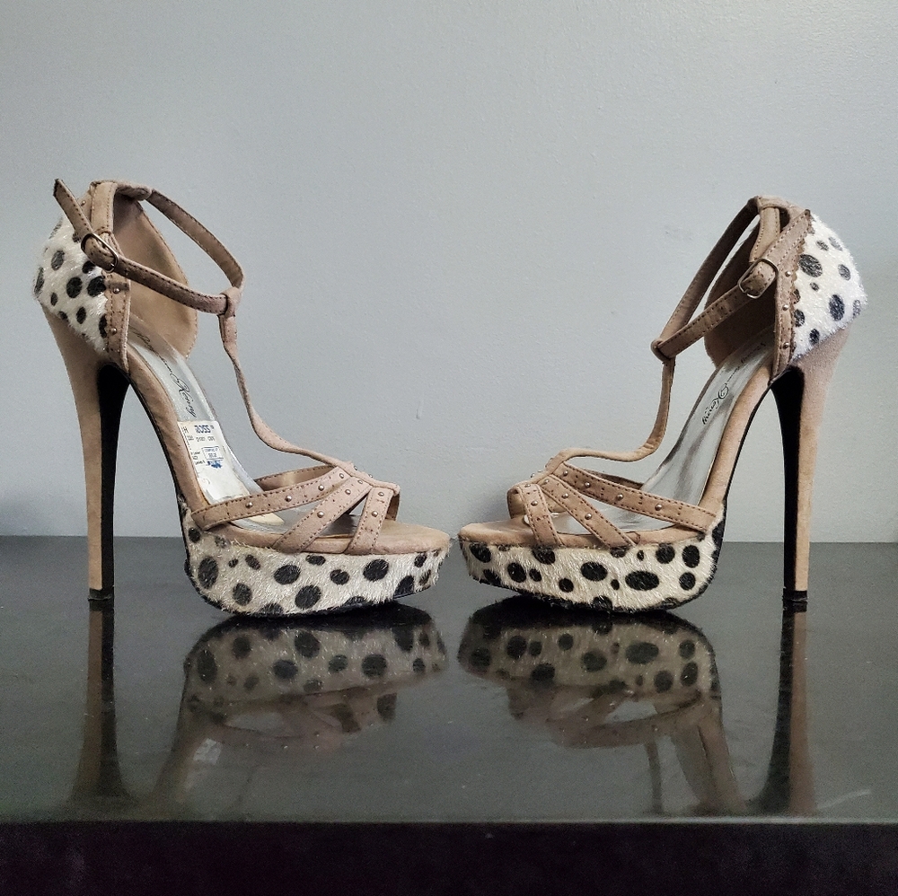 Size 7M 5.5 inch Fashion Heels